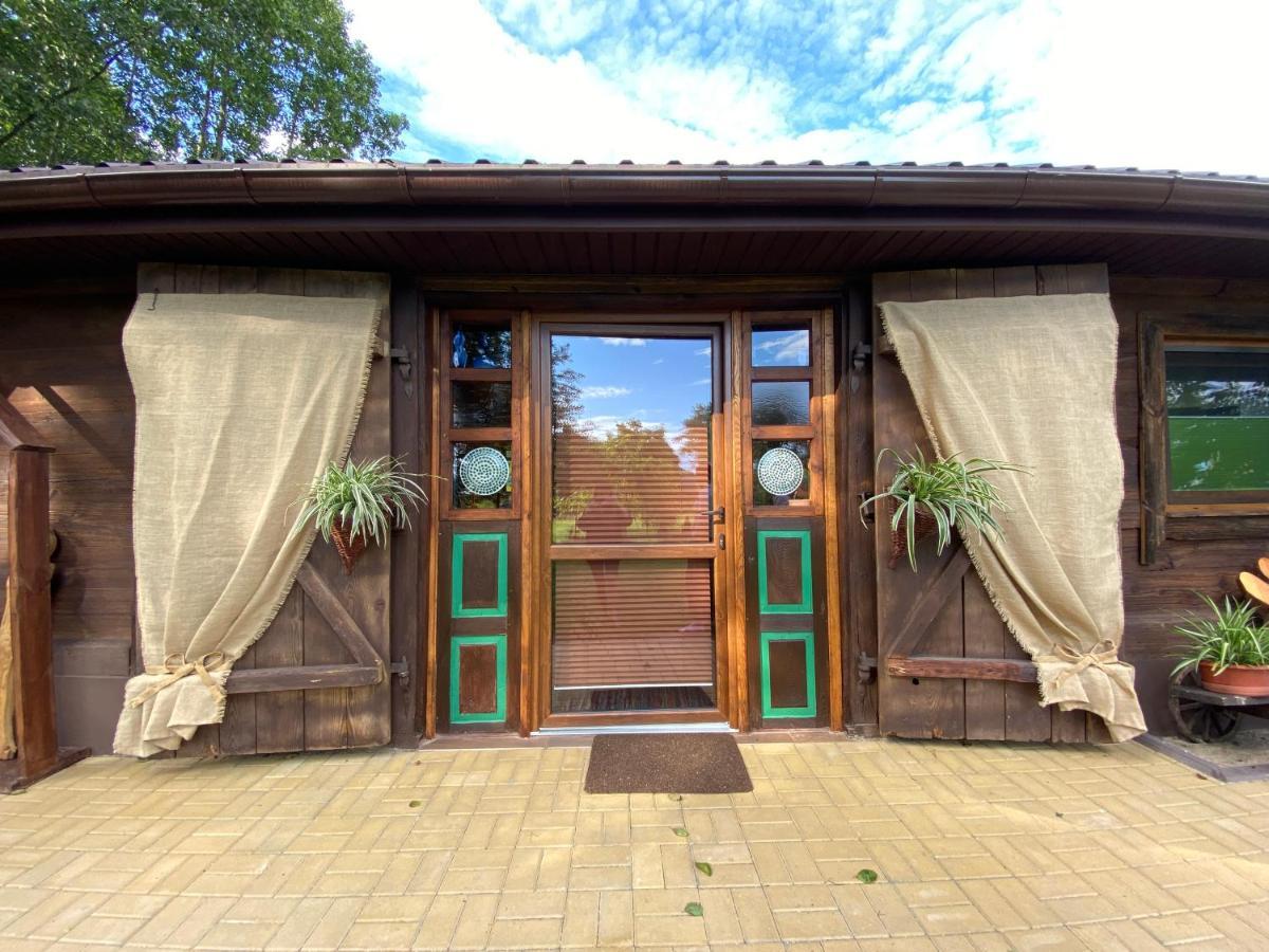 Villa Siedlisko Odpoczynkowo à Nowosiolki  Extérieur photo